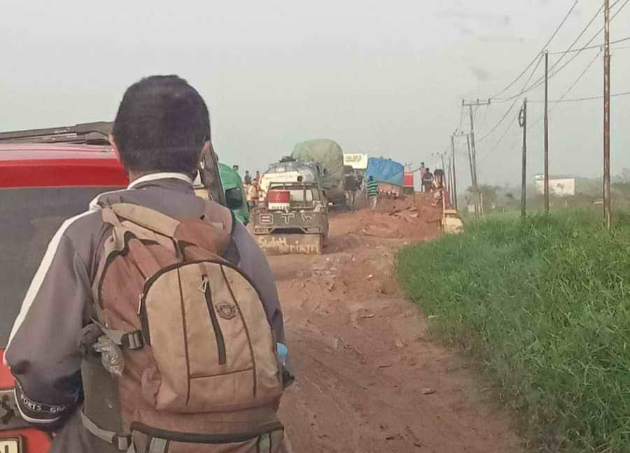 jalan rusak