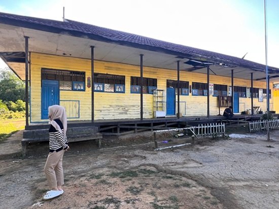 sekolah rusak