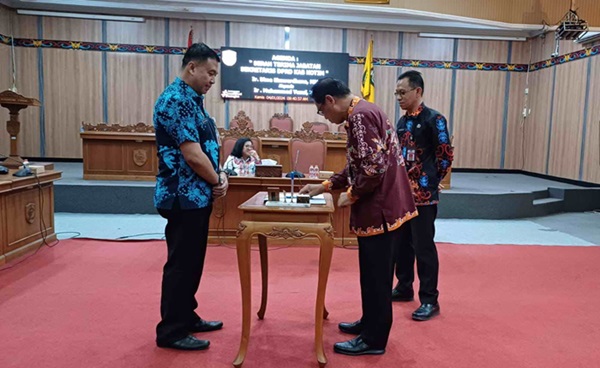 Sertijab Sekretariat Dewan