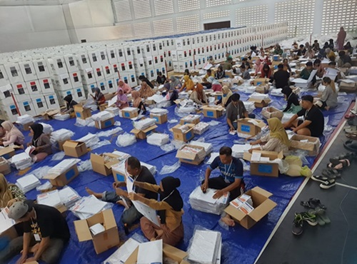 pelipatan kartu suara pemilu