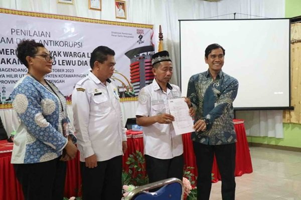 KORUPSI korupsi
