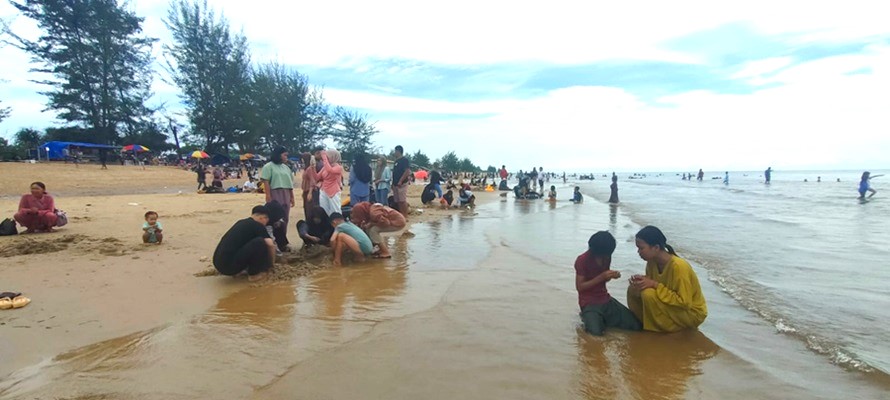 pantai ujung