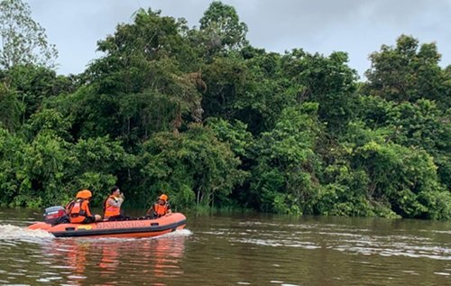 pencarian sungai barito