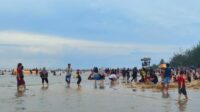 pantai ujung pandaran