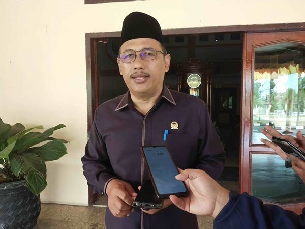 dprd kobar