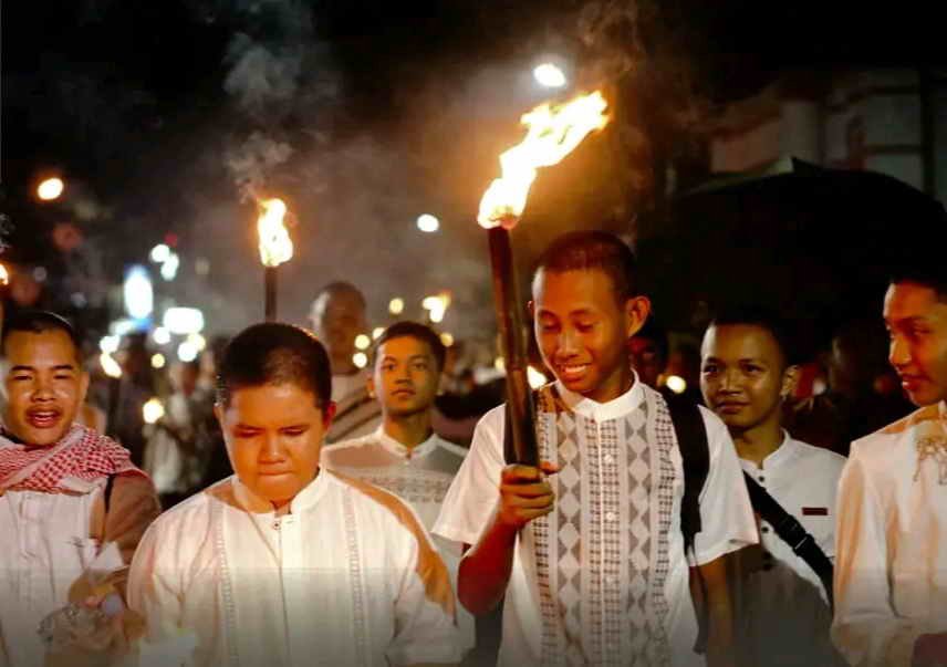 pawai obor pawai obor