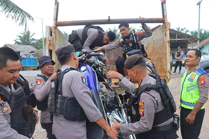 balap liar kobar