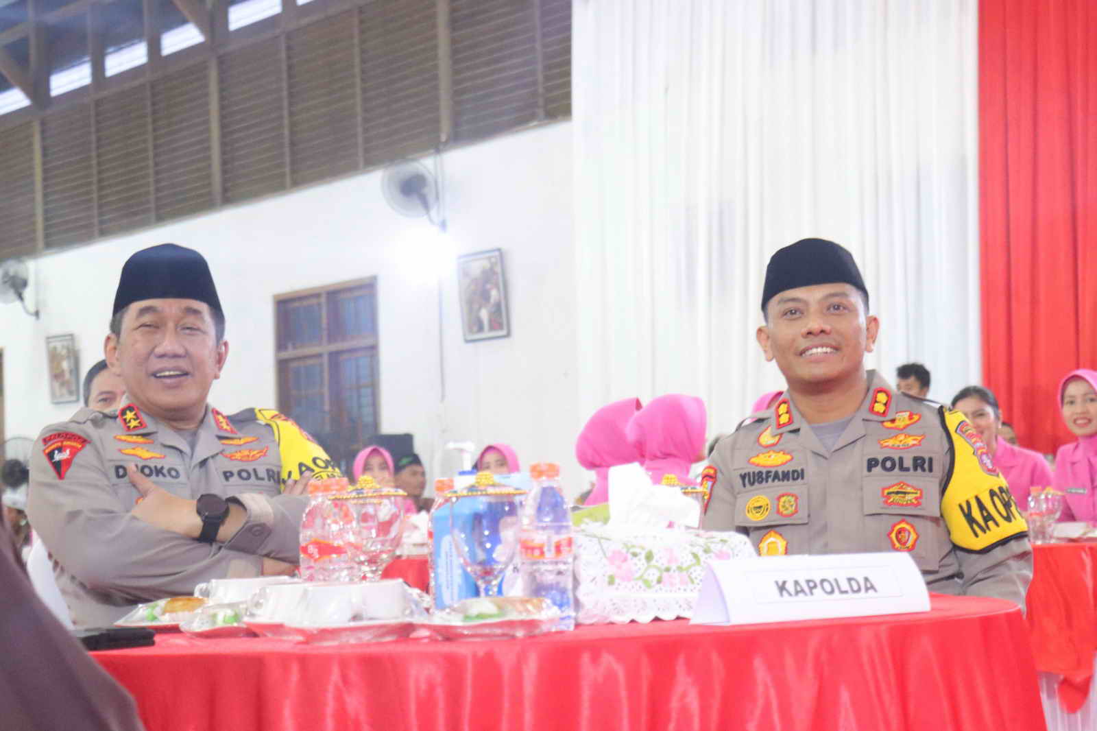 kapolres kobar