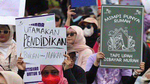 demo perempuan