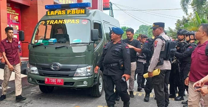 narapidana dipindah
