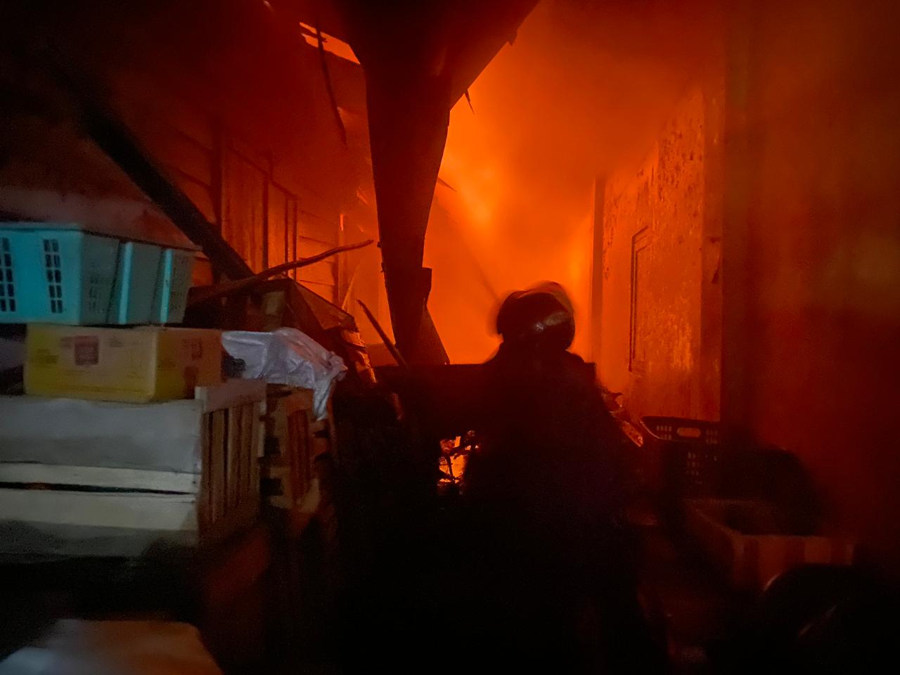 kebakaran ruko sembako