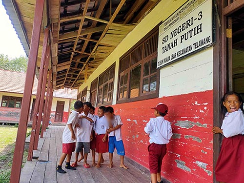 sekolah