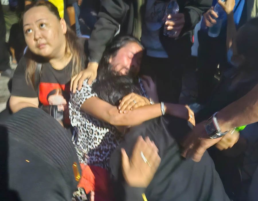 TENGGELAM tenggelam
