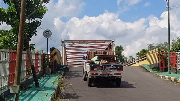 jembatan