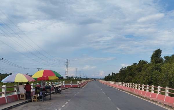 jalan pbun-kolam