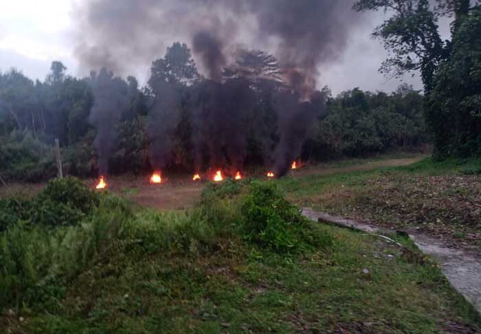ban terbakar