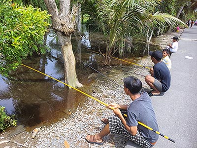 kolam pemancingan
