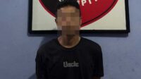 curi uang kasir