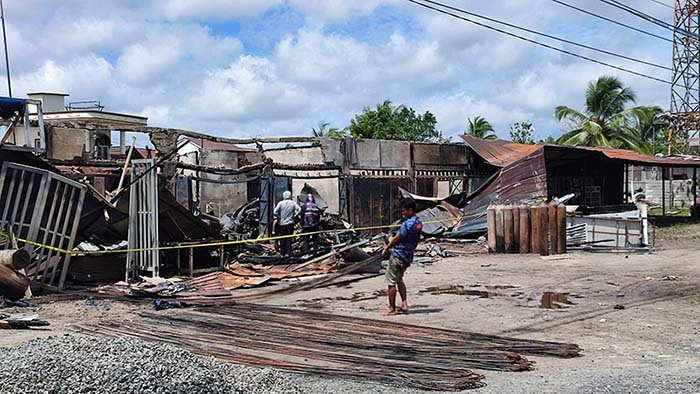 kebakaran toko kebakaran toko