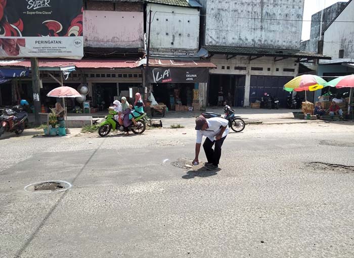 perbaikan jalan