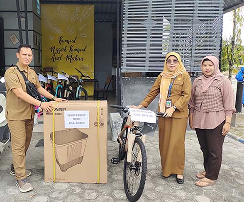 penyerahan hadiah
