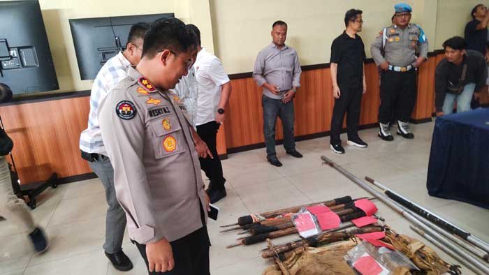PENCURI SAWIT pencuri sawit