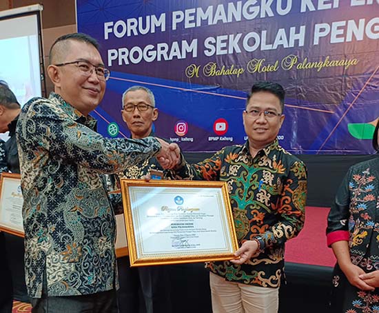 penghargaan disdik