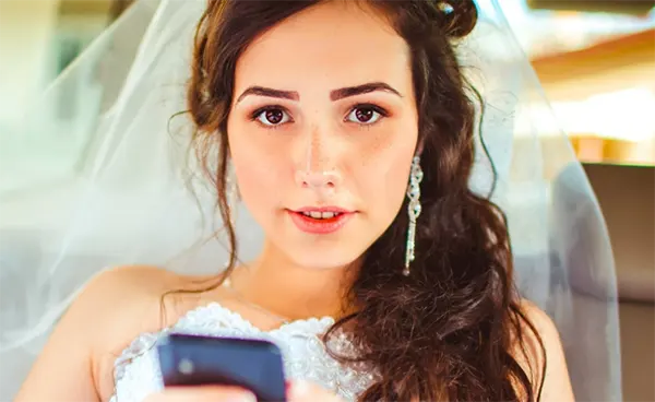 pengantin wanita bacakan pesan tunangannya