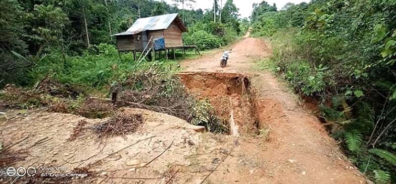 Jalan Rusak Katingan