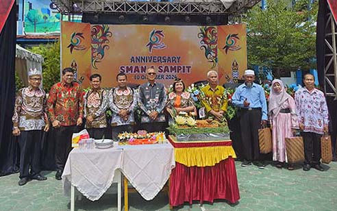 hut sma n 1 sampit