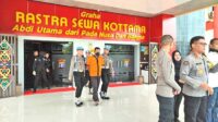 polisi tembak orang