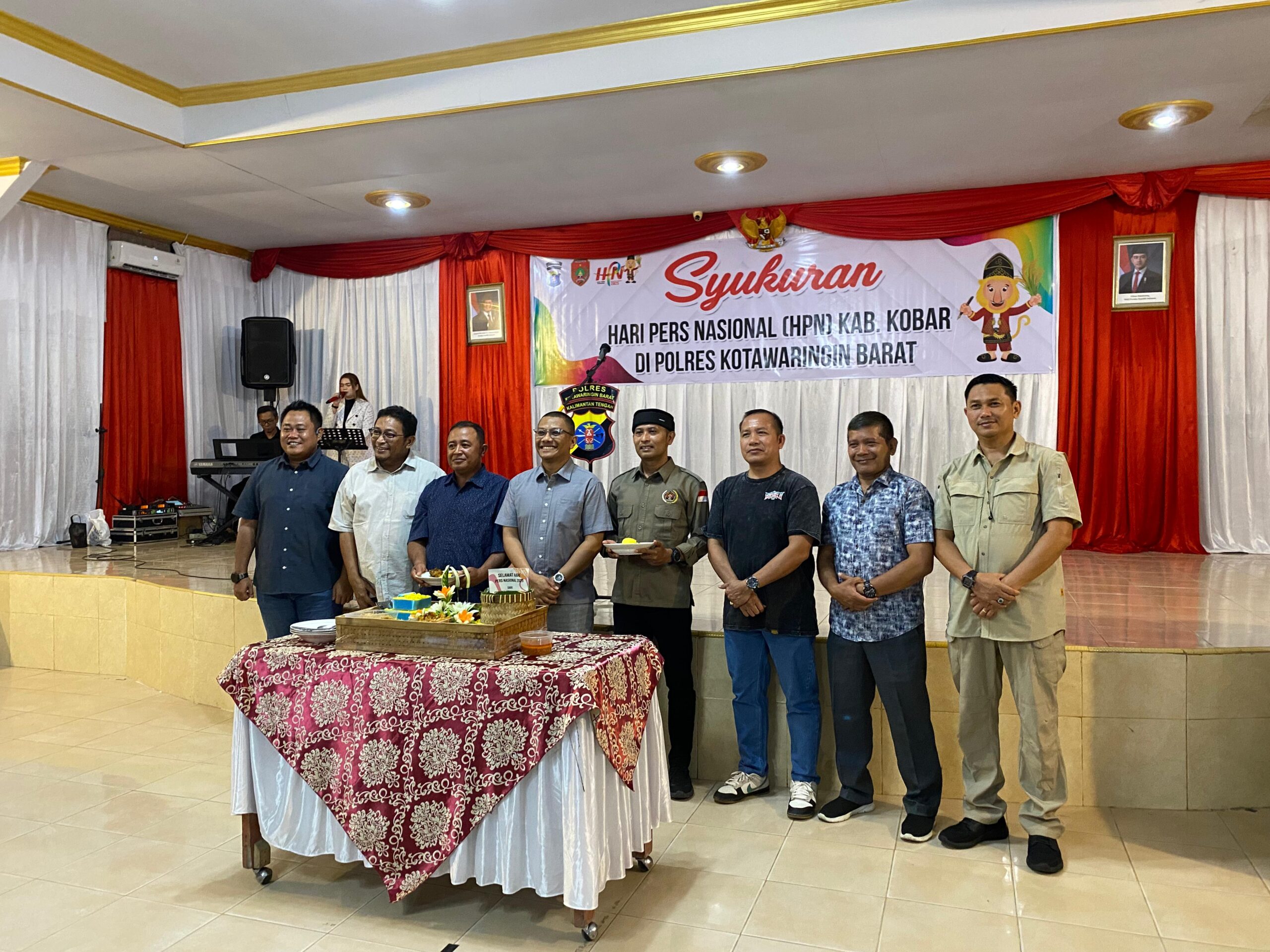 HARI PERS NASIONAL hari pers nasional