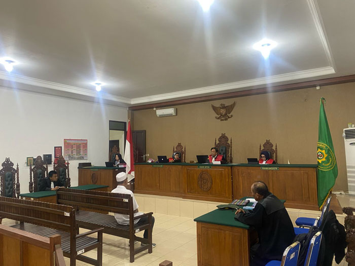korupsi pasar karang mulya