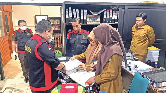 penggeledahan pemkab barito utara