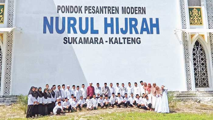 Pondok pesantren modern Nurul Hijrah Sukamara