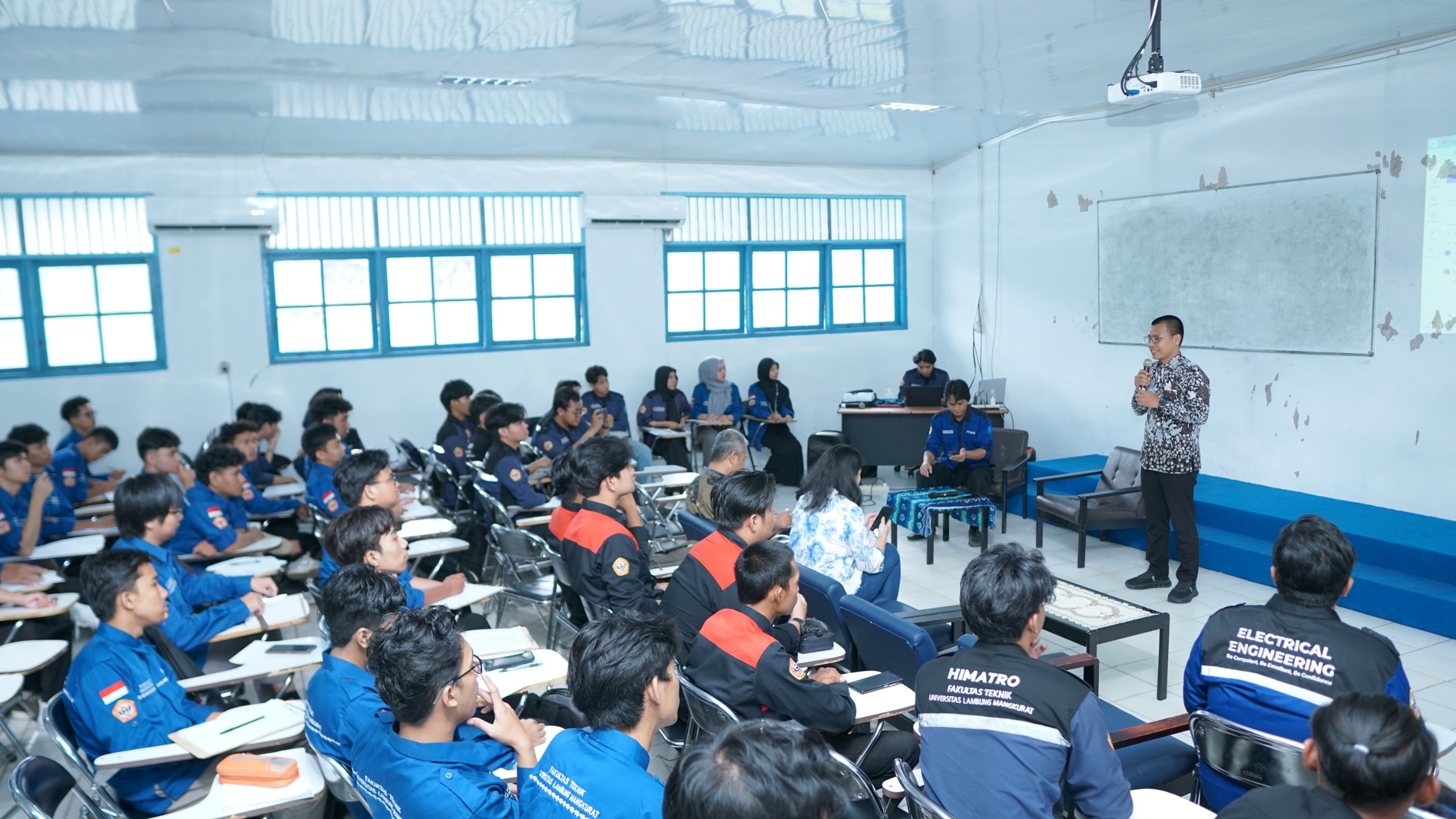 PLN
