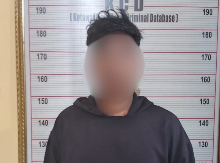 penipu tiket palsu