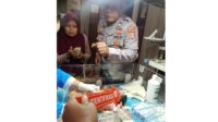 bayi dibuang