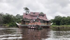 Kapal Wisata Kotim