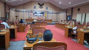 dprd kotim bahas tekon