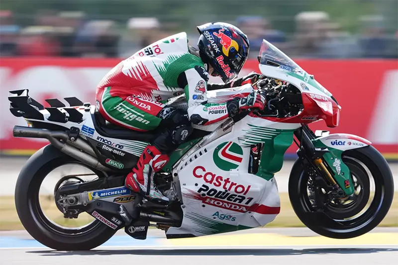 johann zarco berhasil memenangkan motogp prancis