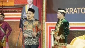 penobatan raja banjar