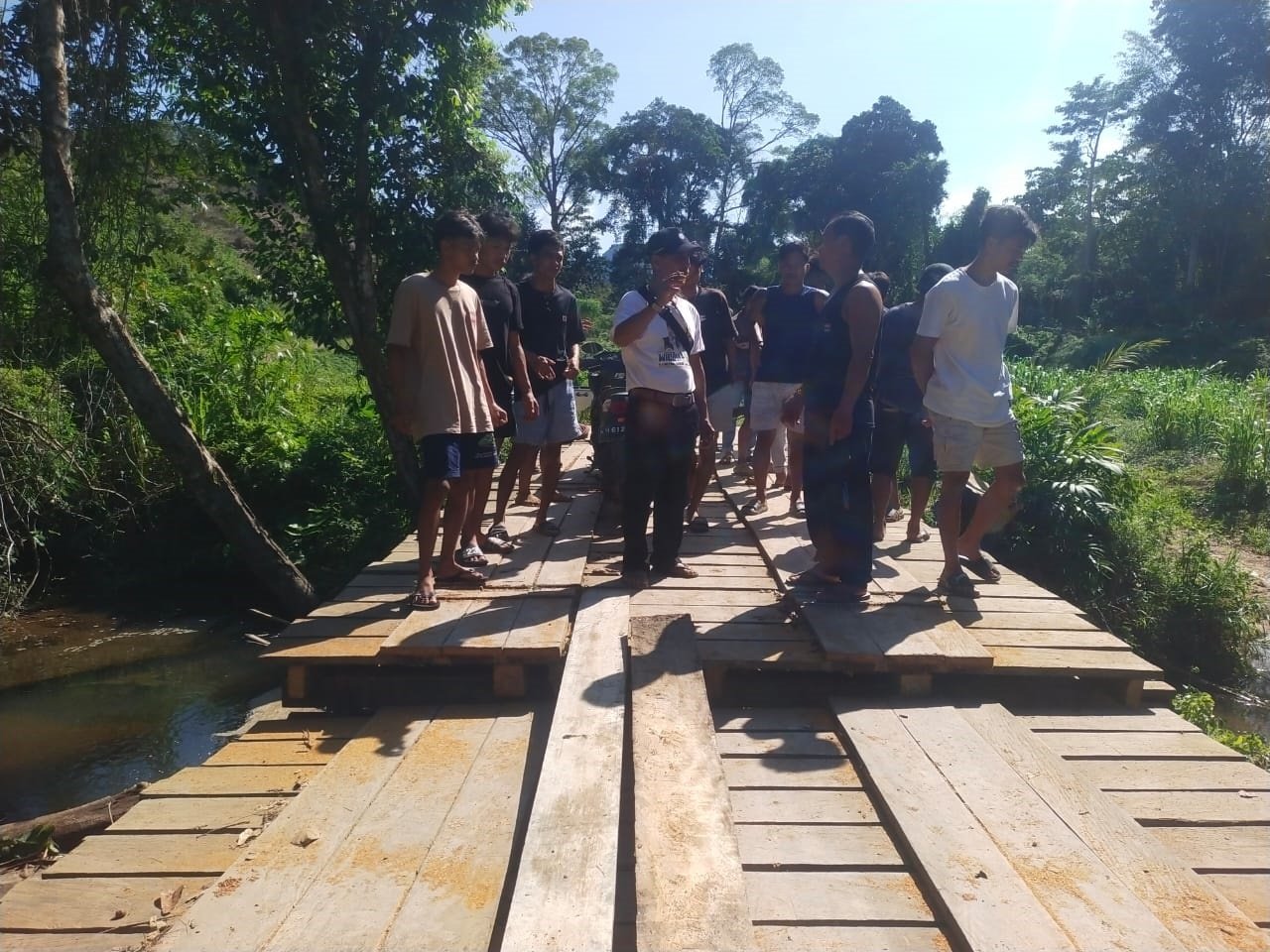 JEMBATAN jembatan