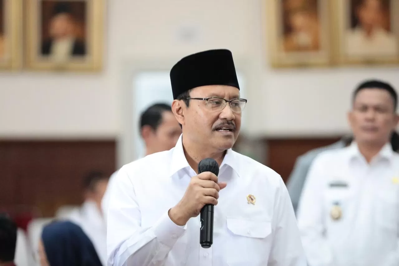 menteri sosial