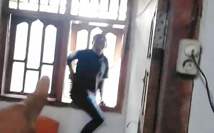 pembobol rumah di karang mulya