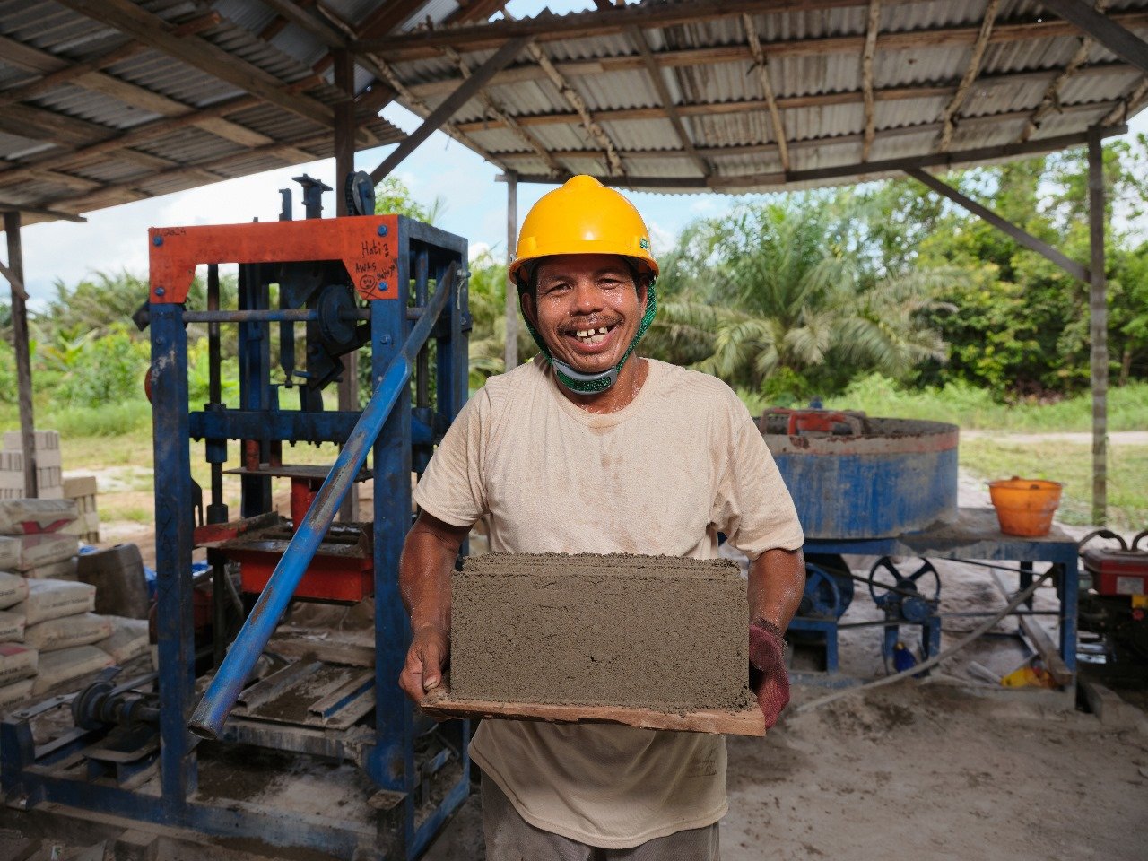 Program DMPA GBSM,PT Gawi Bahandep Sawit Makmur,CSR perusahaan sawit,Pemberdayaan masyarakat desa,Program CSR Kalimantan Tengah