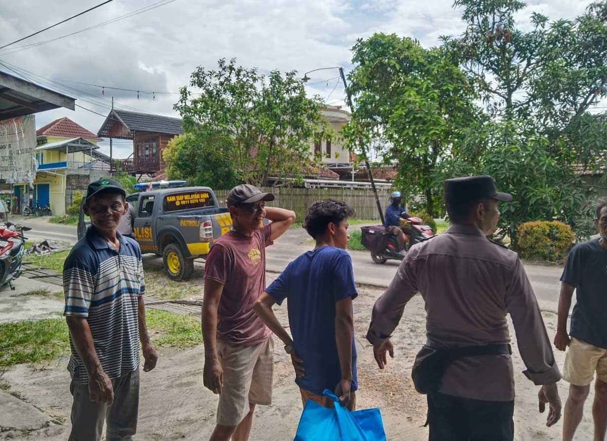 perkelahian ayah dan anak