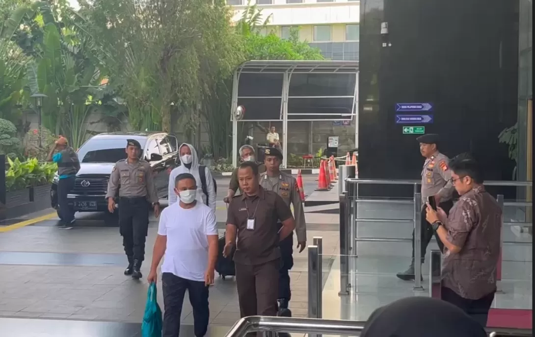 GUBERNUR RIAU DI KPK gubernur riau di kpk