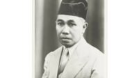 Potret Sultan Muhammad Salahuddin Bima XIV semasa hidup potret sultan muhammad salahuddin bima xiv semasa hidup