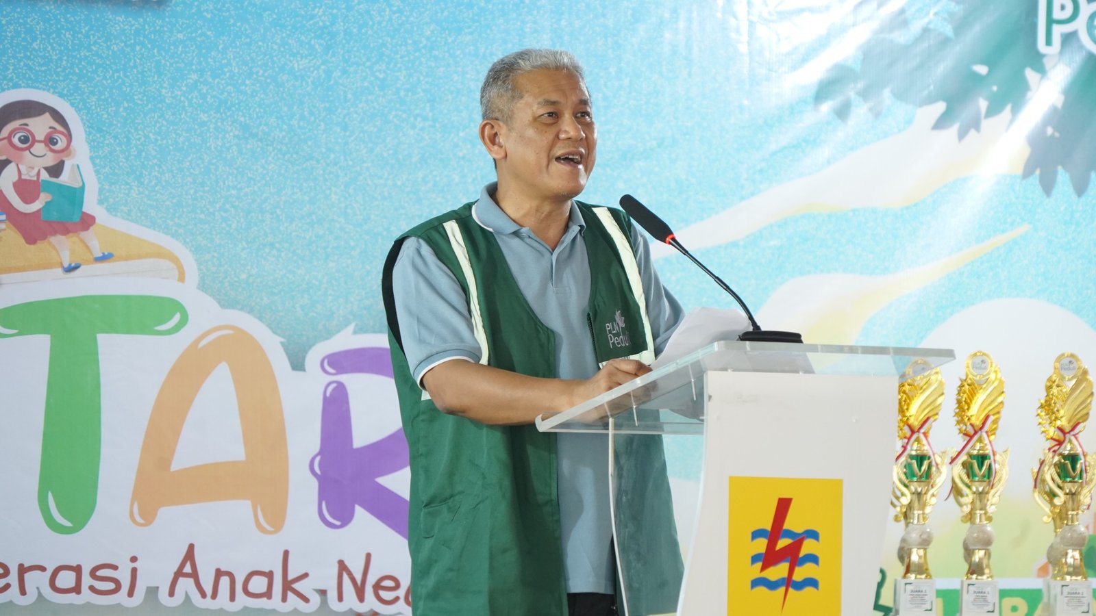 Literasi anak Kalimantan Selatan,Perpustakaan keliling PLN,Pendidikan di Banjarbaru,Mentari Mencerahkan Literasi Anak Negeri